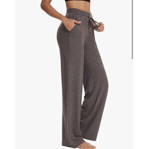 Sarin Matthew’s High Waisted Casual Yoga Pants